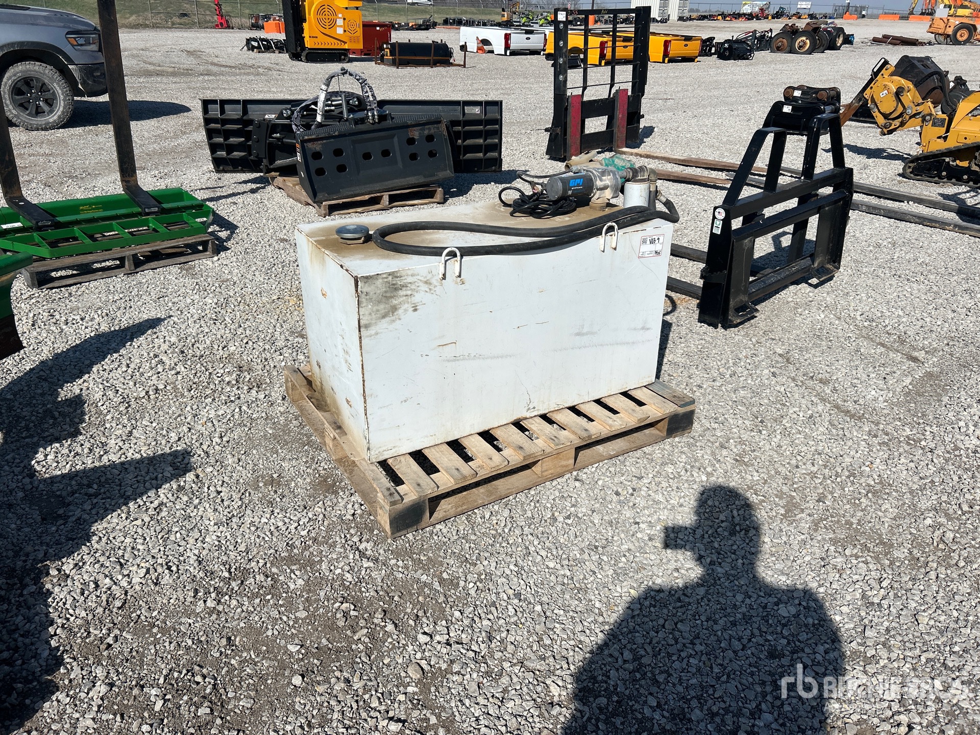 Aspect général with Image, coin avant droit