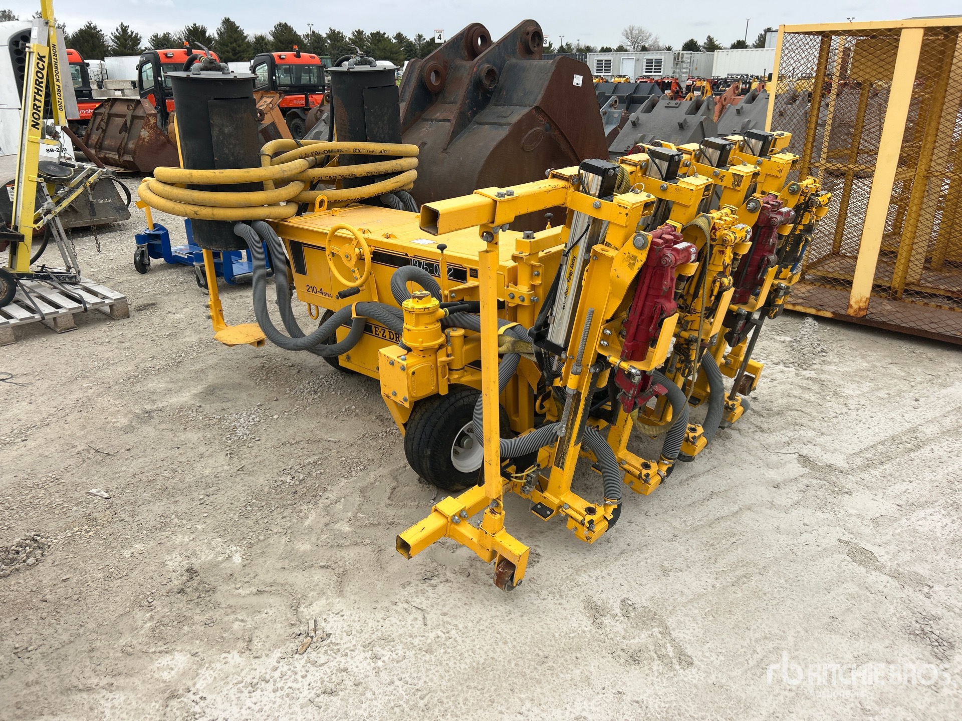 Aspect général with Image, coin arrière gauche