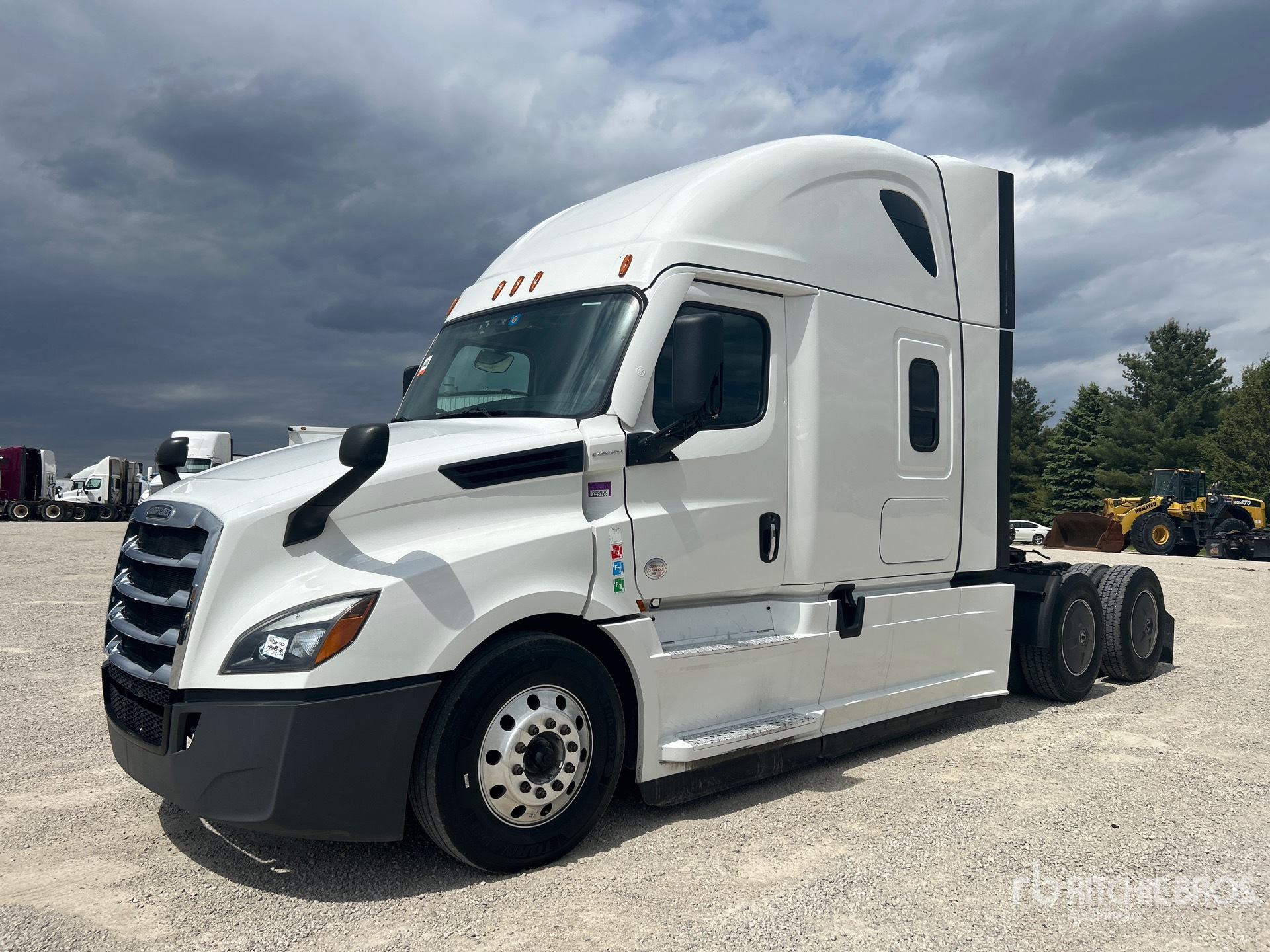 Photo of a 2021 Freightliner CASCADIA 126