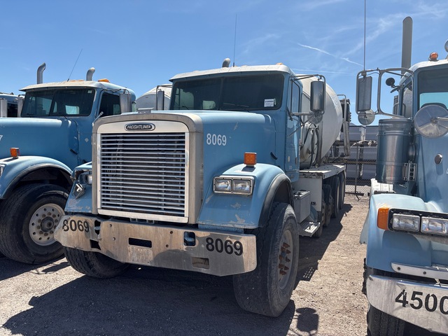 2007 Freightliner FLD 120 12x4 Mixer Truck (Inoperable)