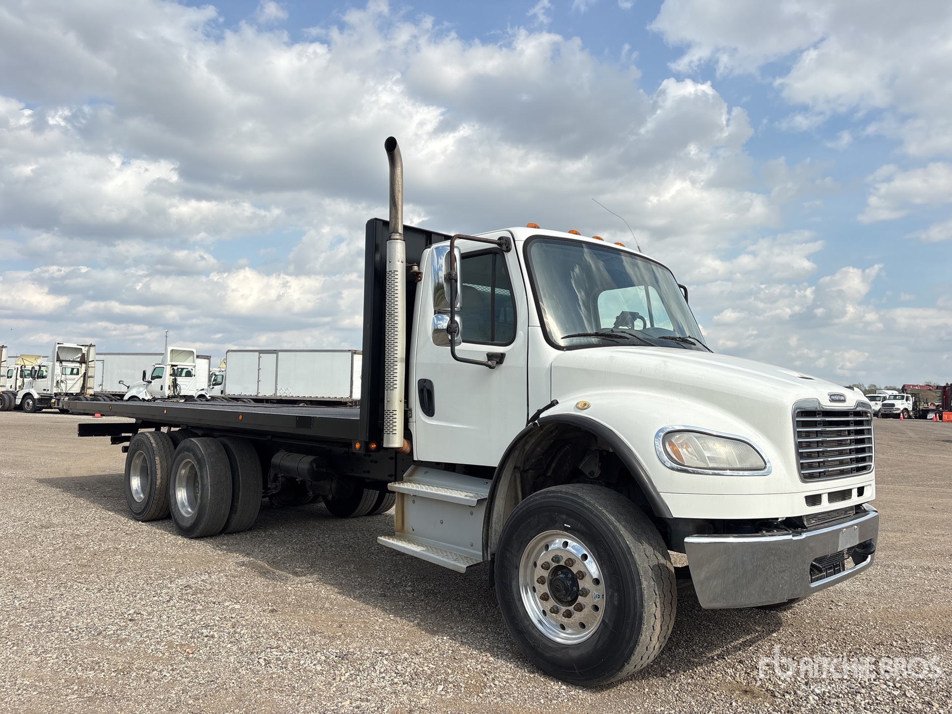 General Appearance with Image, coin avant droit