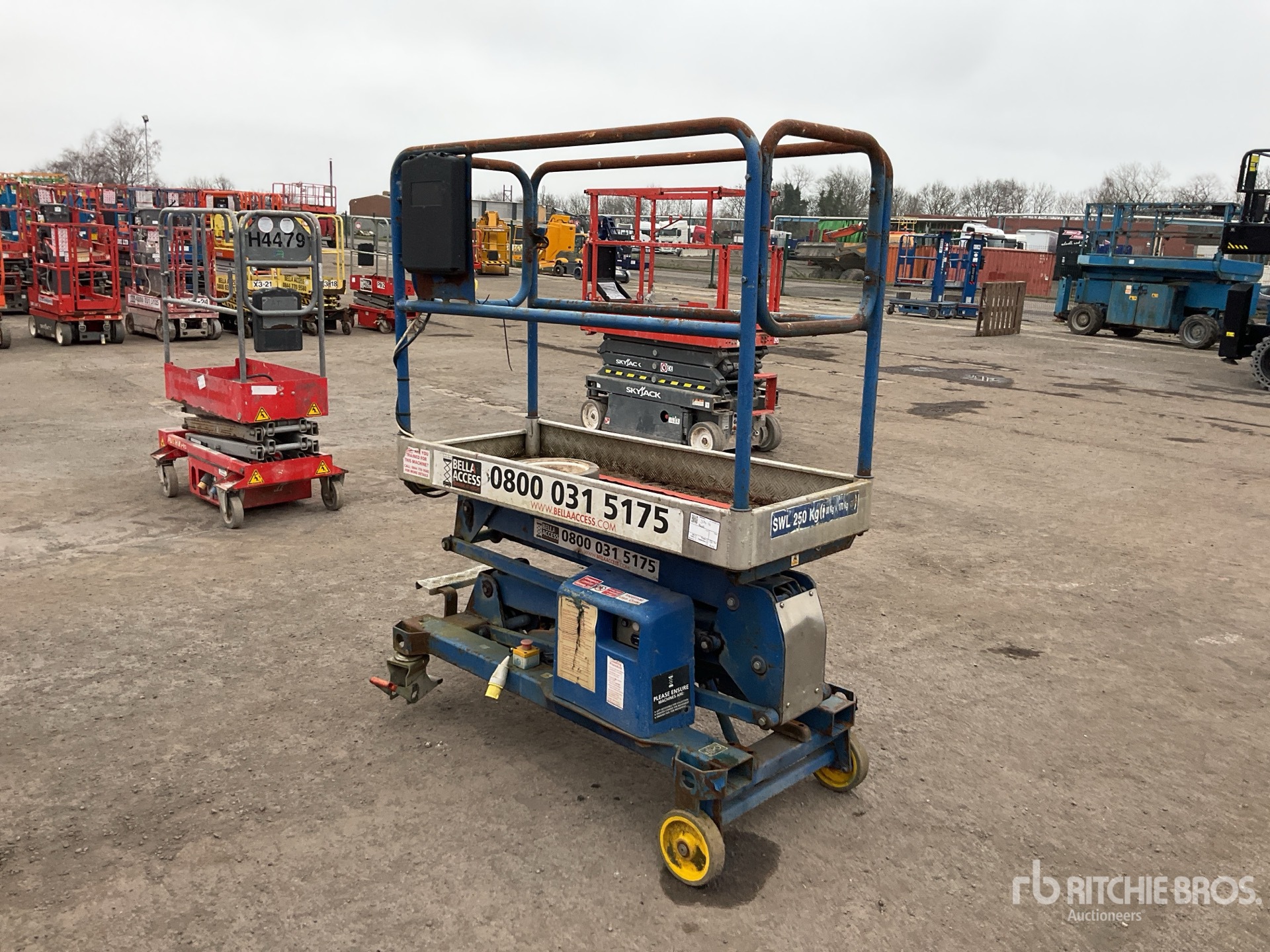 General Appearance with Picture, Right Front Corner