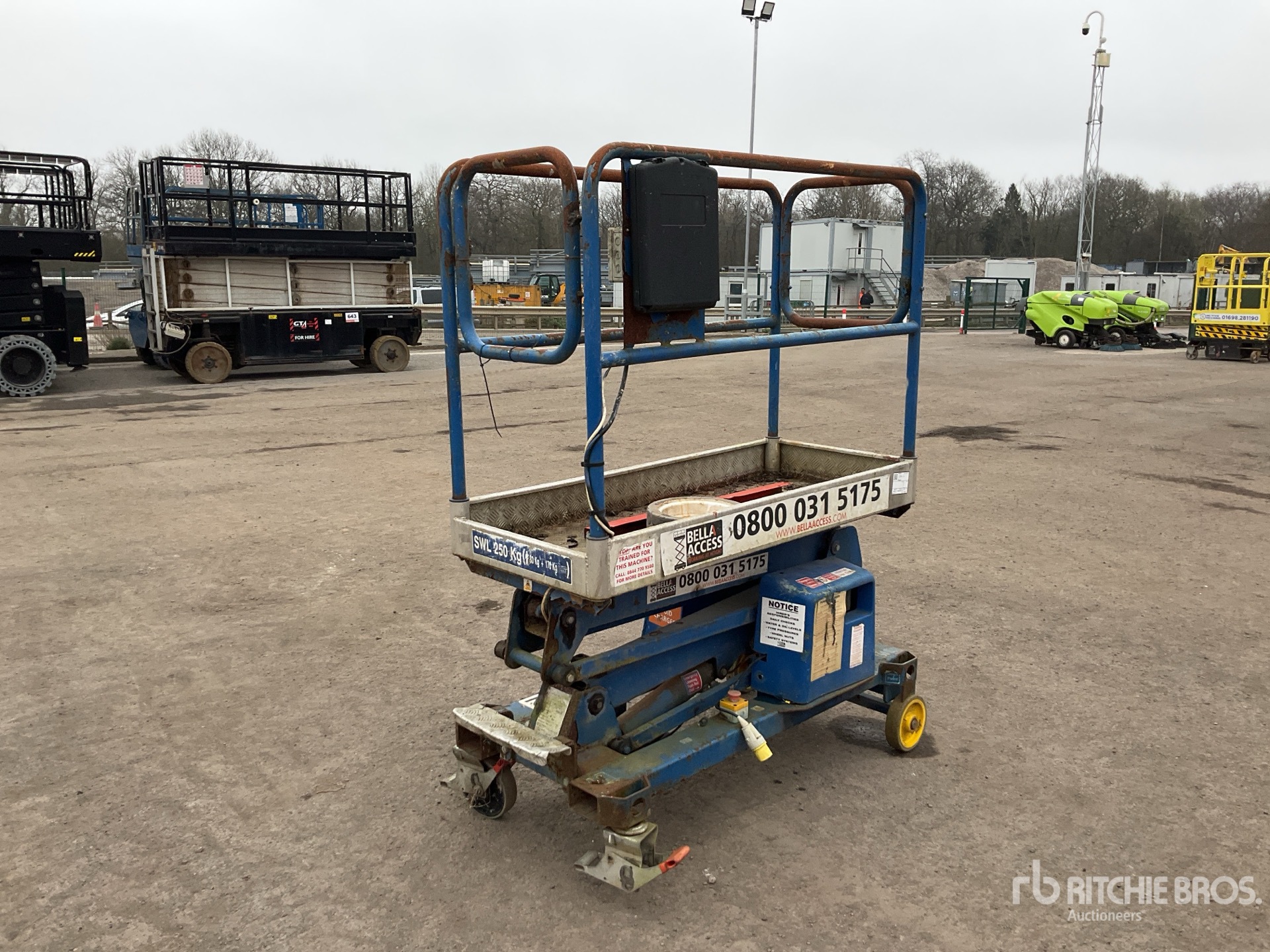 General Appearance with Picture, Right Rear Corner