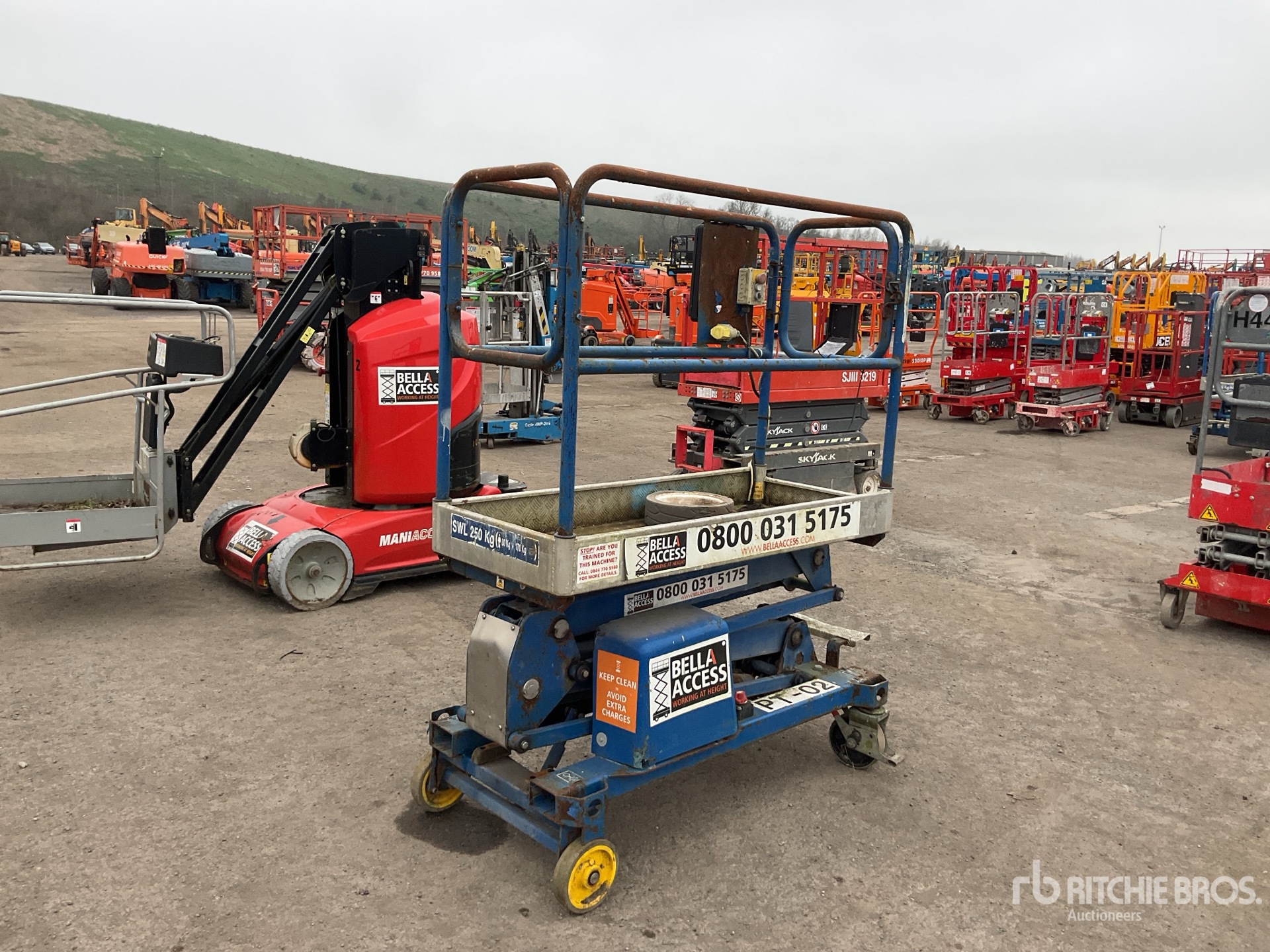 General Appearance with Picture, Left Front Corner