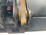 Chassis with Quick Coupler to Arms Pins