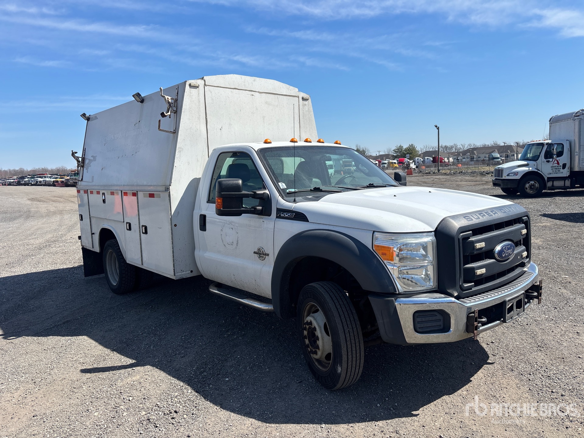 General Appearance with Bild, Ecke vorne rechts