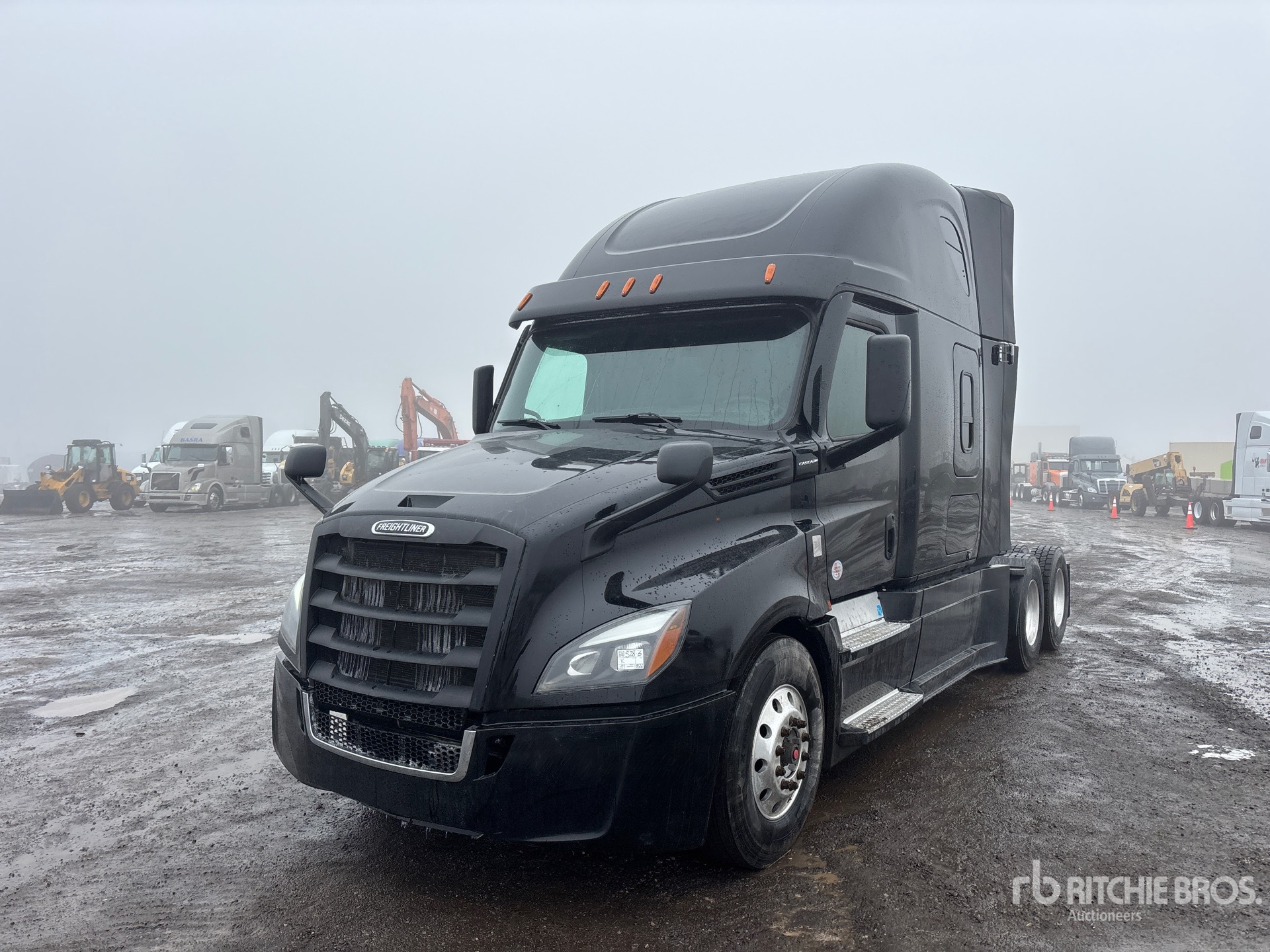 General Appearance with Image, coin avant gauche