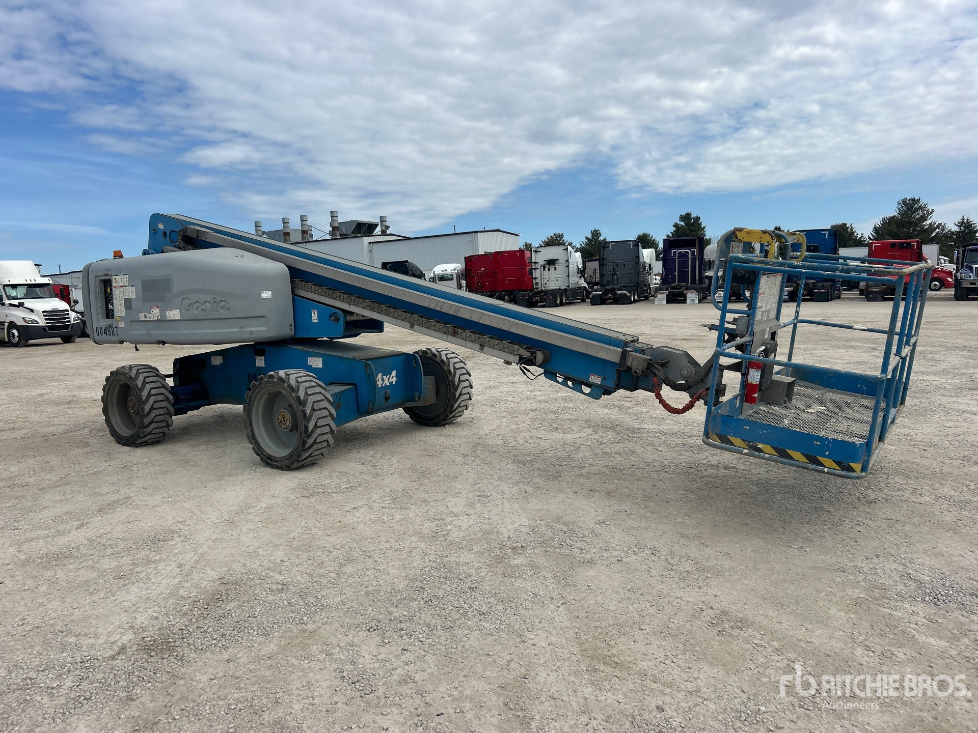 General Appearance with Picture, Right Front Corner