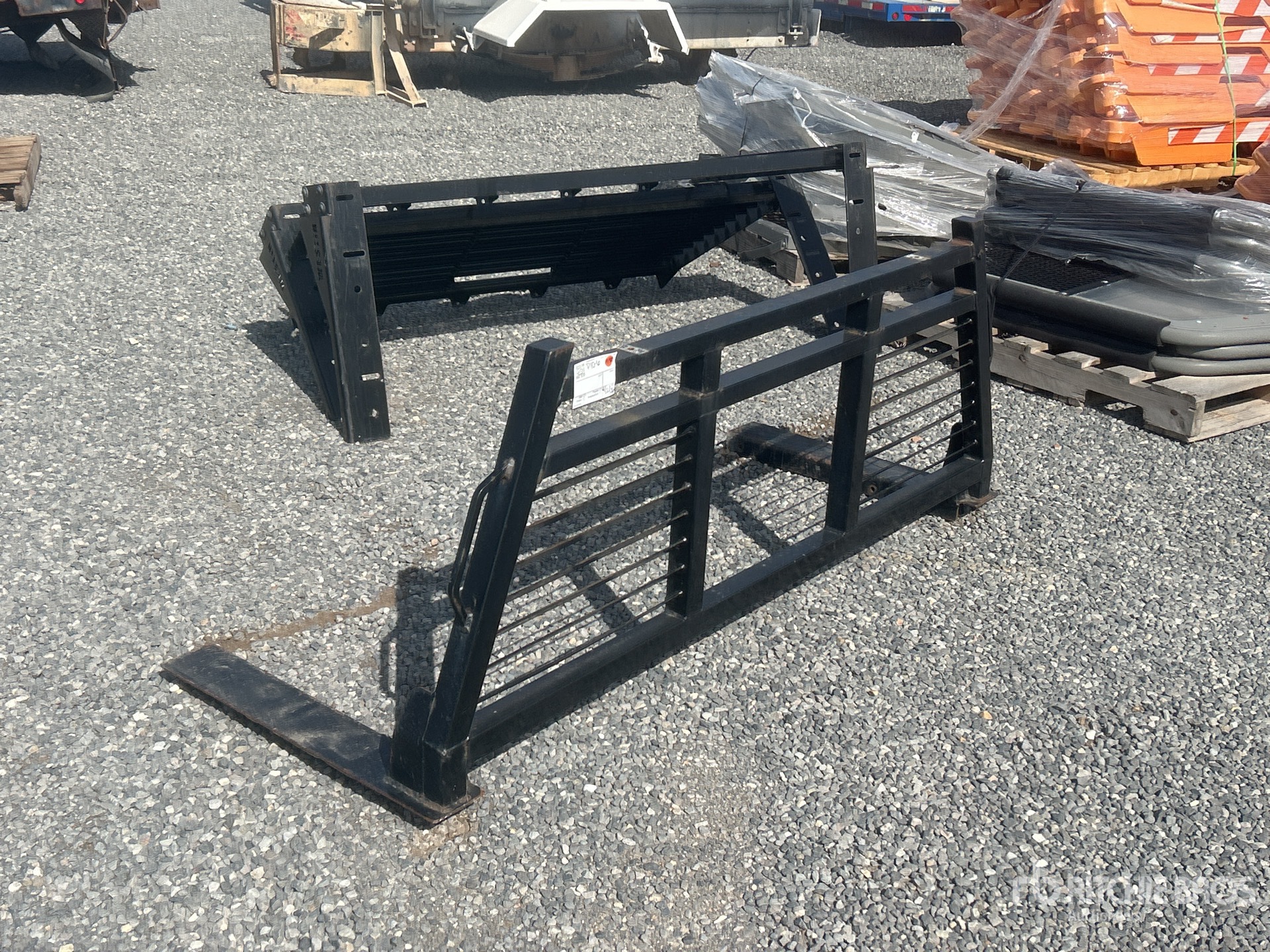 General Appearance with Image, coin avant droit