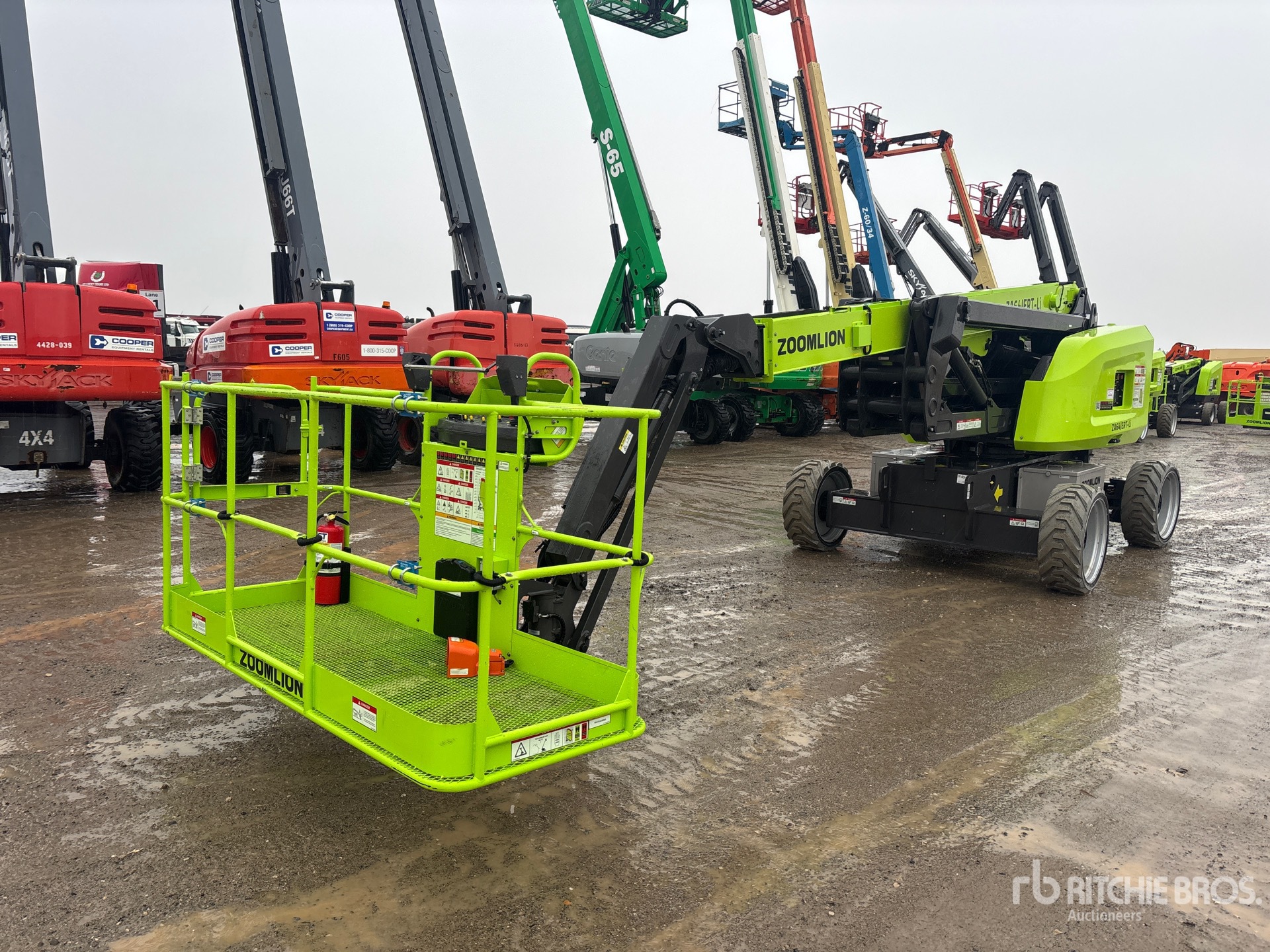 General Appearance with Picture, Left Front Corner