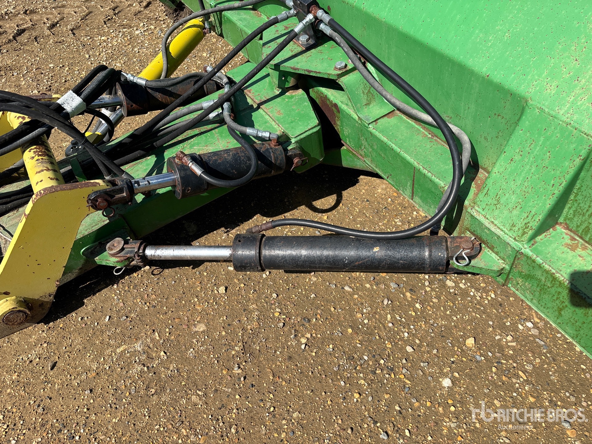 John Deere 144 IN - FITS JOHN DEERE 8400