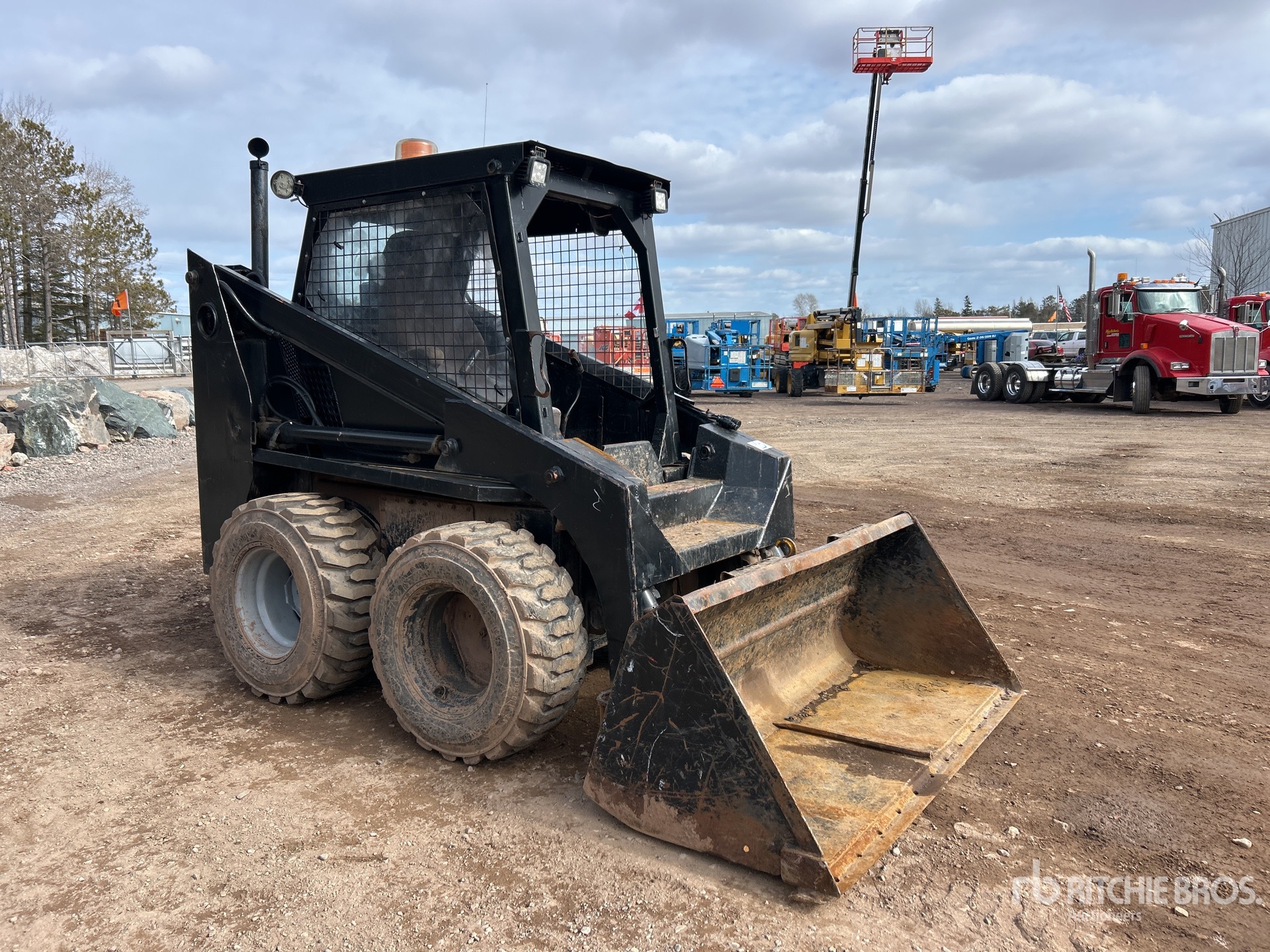 General Appearance with Foto, angolo anteriore destro