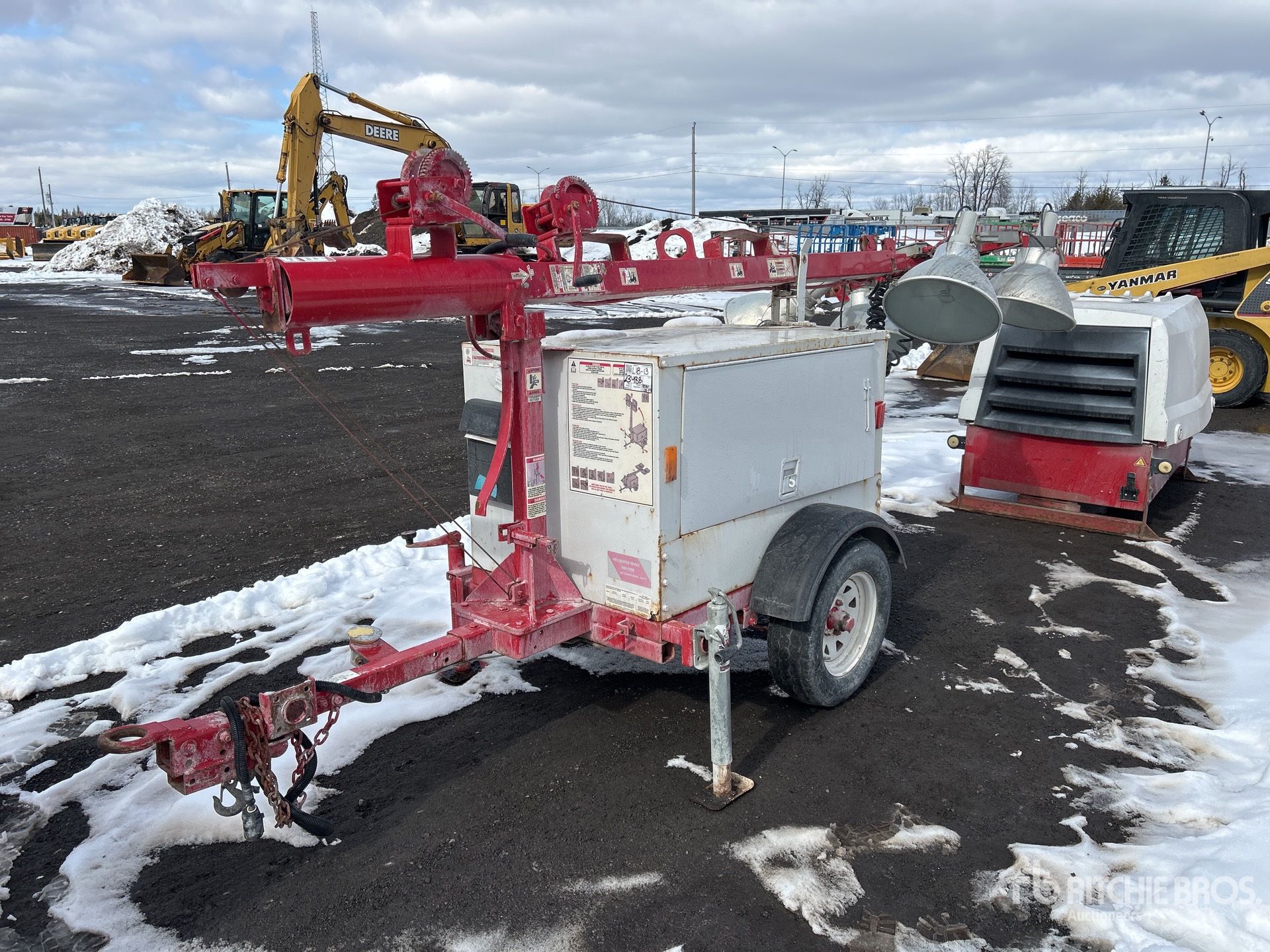 General Appearance with Featured Photo