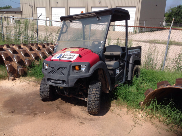 2014 (unverified) Club Car XRT950 Utility Vehicle 2014 (unverified) Club Car XRT950 Utility Vehicle