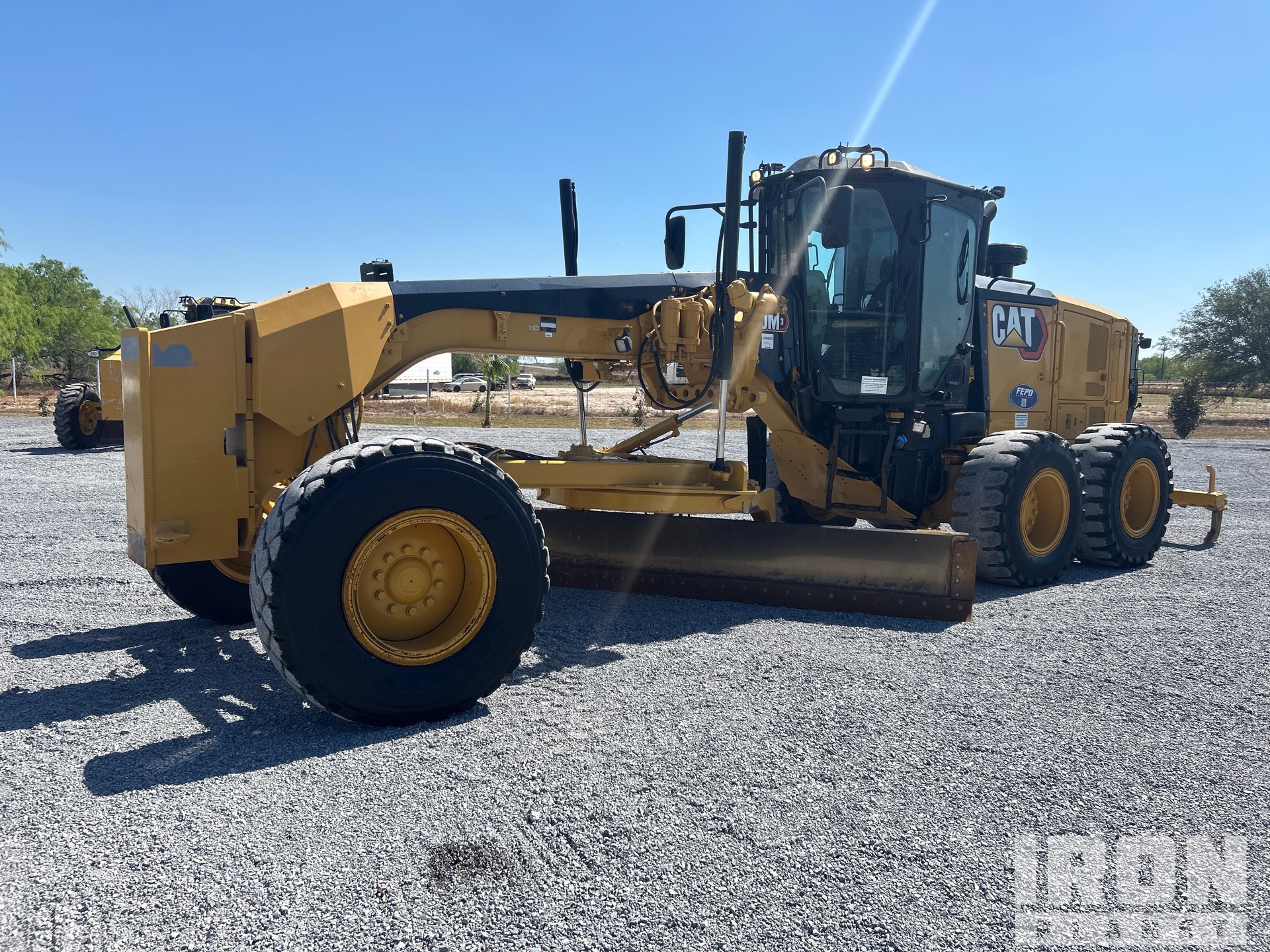 General Appearance with Spin