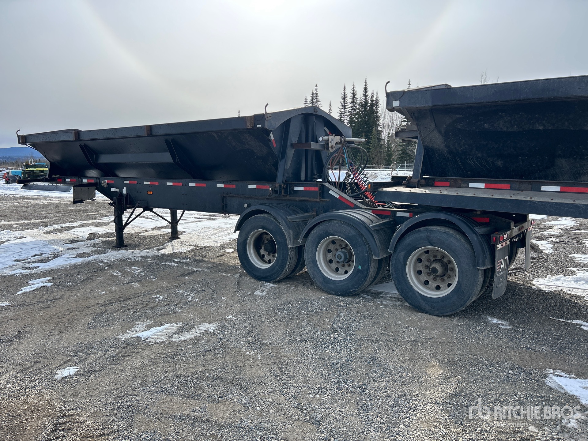 General Appearance with Image, coin arrière gauche