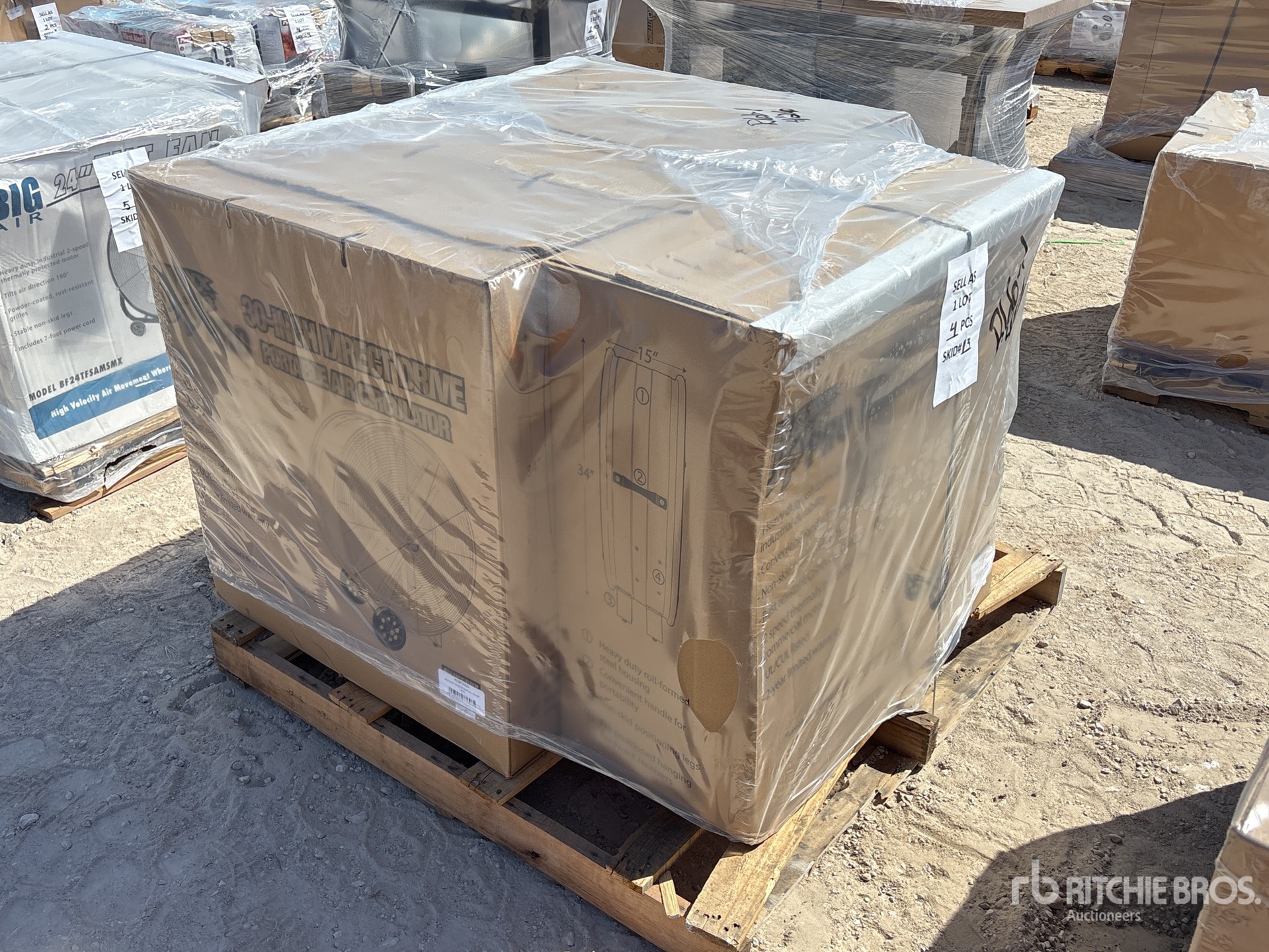 Aspect général with Image, coin avant droit