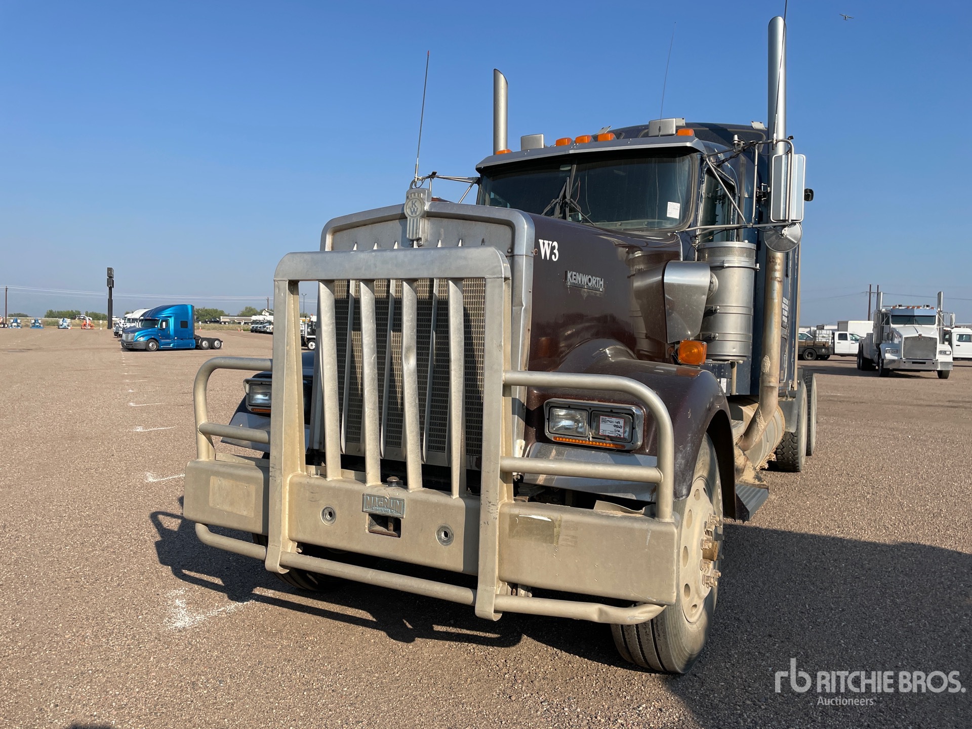2003 Kenworth W900