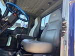 Cab with Seats/armrests