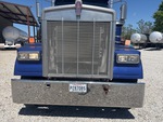 General Appearance with Exterior Lights