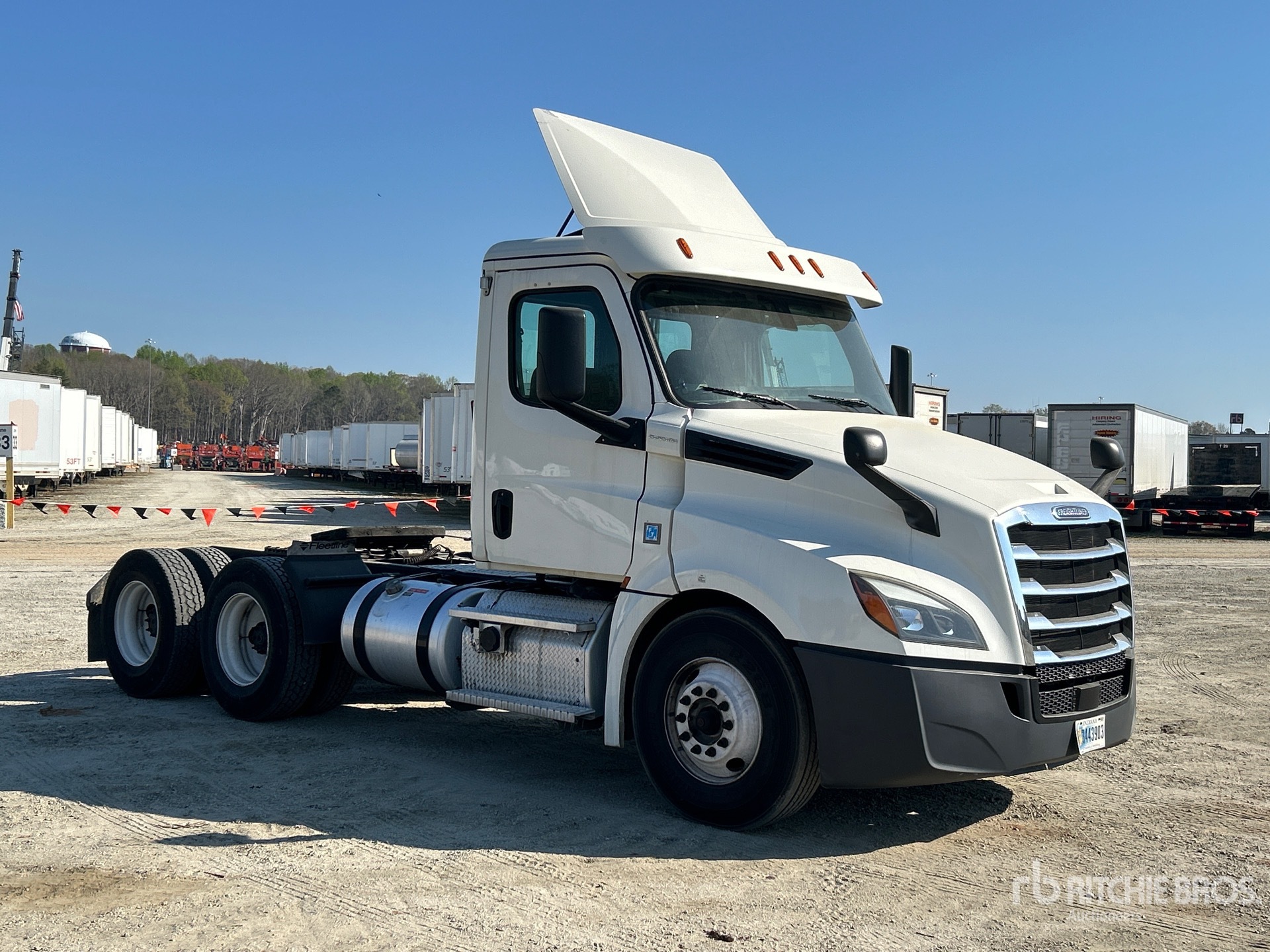 General Appearance with Imagen: esquina delantera derecha