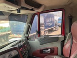 Cab with Specchi