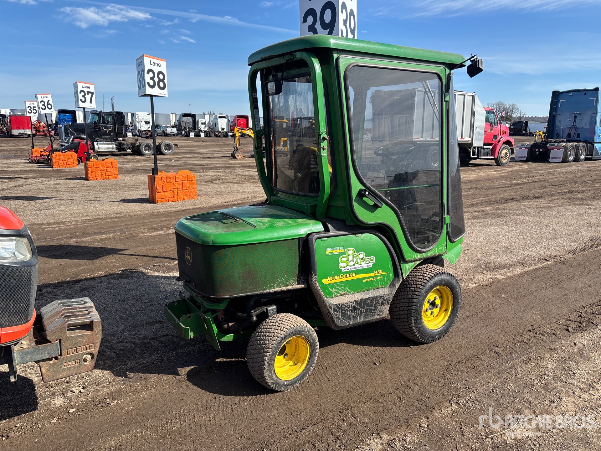 General Appearance with Image, coin arrière droit