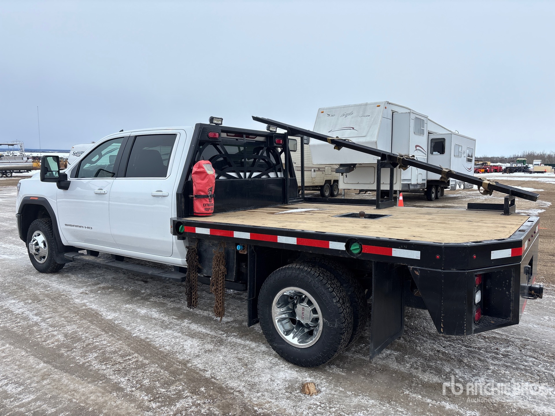 General Appearance with Picture, Left Rear Corner