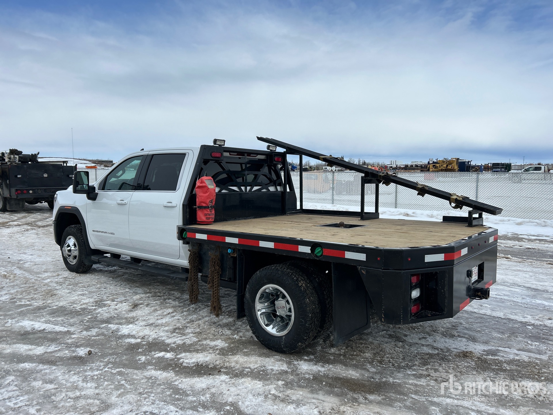 General Appearance with Imagen: esquina trasera izquierda