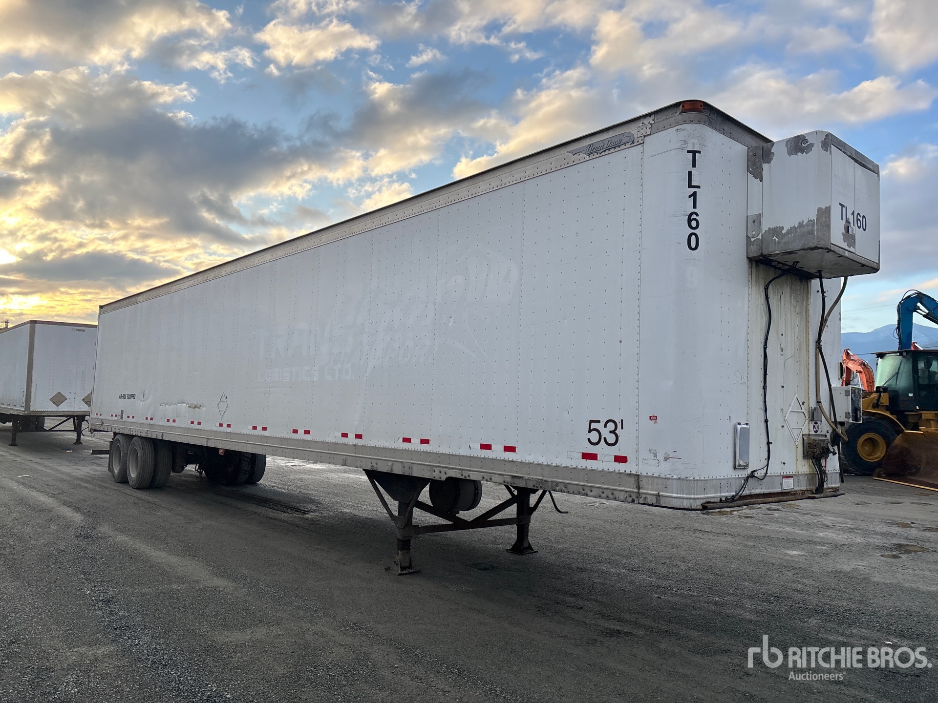 General Appearance with Bild, Ecke vorne rechts