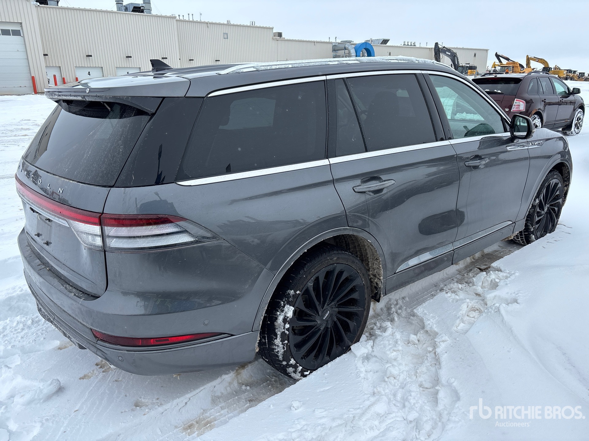 General Appearance with Bild, Ecke hinten rechts