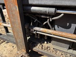 Hydraulics with Fork Positioning Cylinder (on fork carriage)