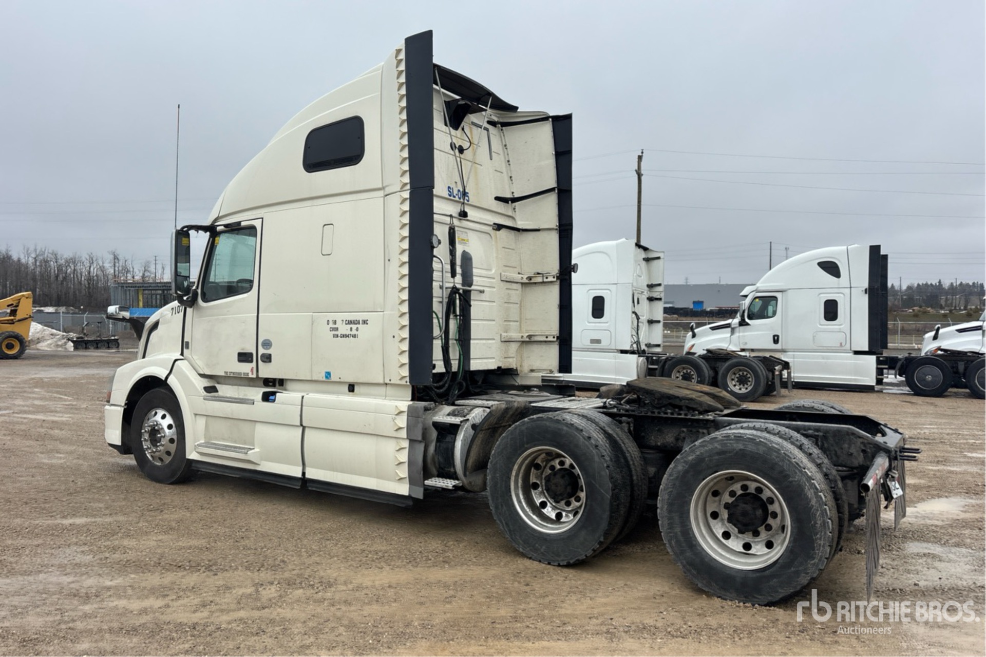 General Appearance with Picture, Left Rear Corner