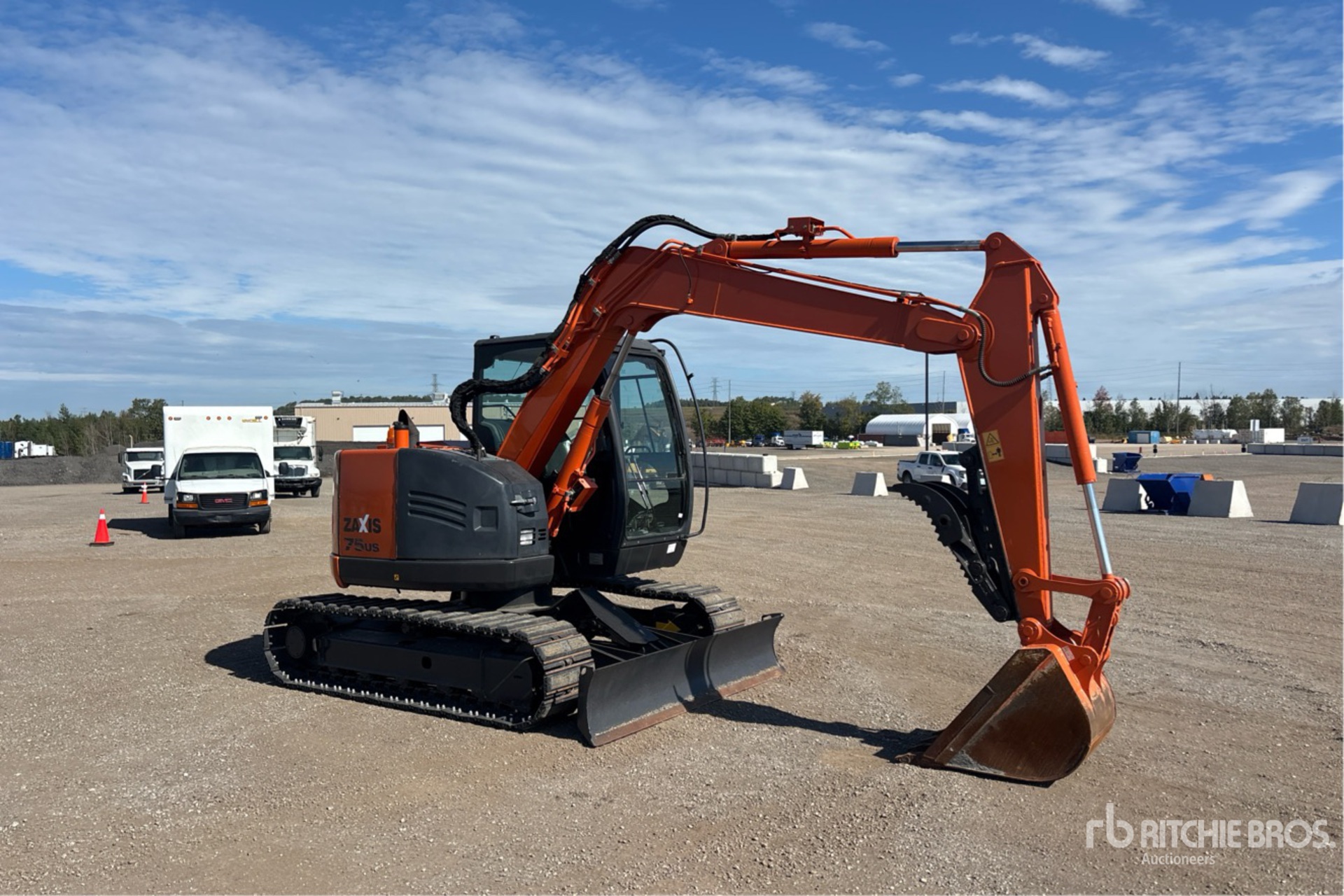 2016 Hitachi ZX75US-5B