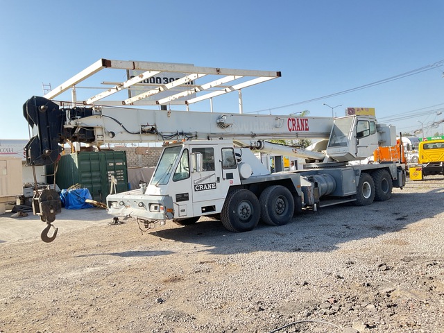 1995 P & H T650 65 ton 8x4x4 Hydraulic Truck Crane