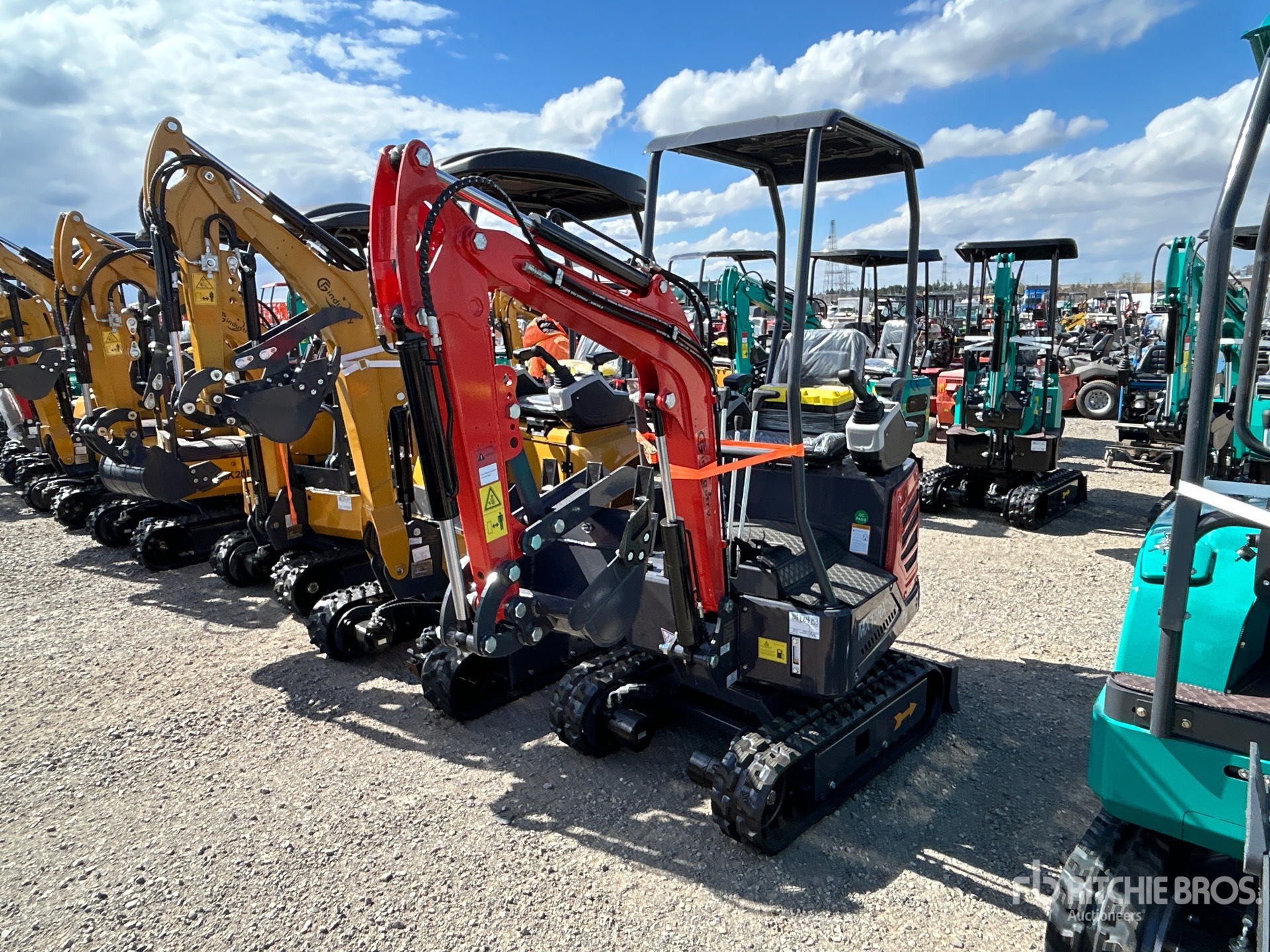 Photo of a 2025 CFG MX15RX
