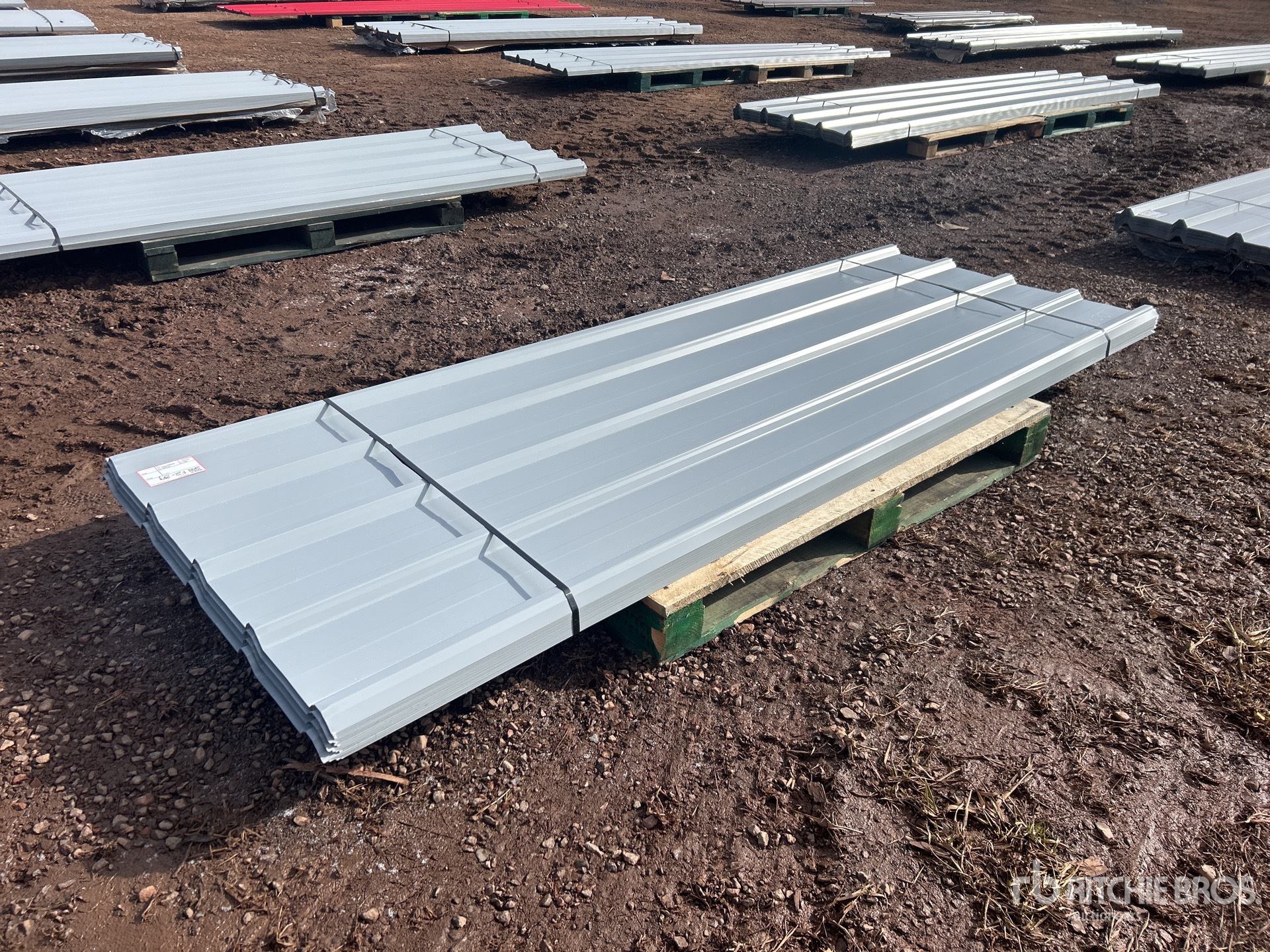 General Appearance with Bild, Ecke vorne rechts