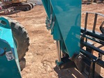 Hydraulics with Carriage Tilt Cylinder
