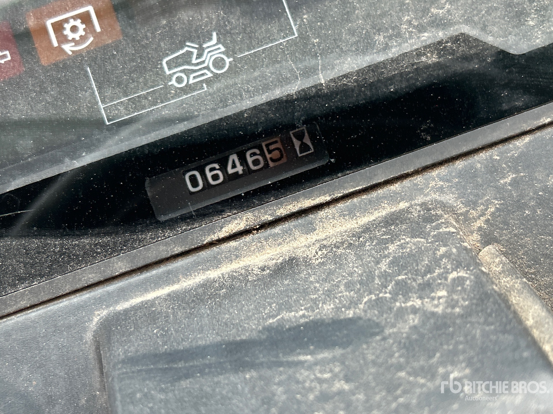 General Appearance with Hour Meter / Odometer