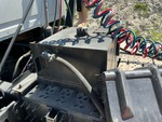 4 Underbody - Truck with Tanque hidráulico