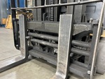 Hydraulics with Fork Positioning Cylinder (on fork carriage)