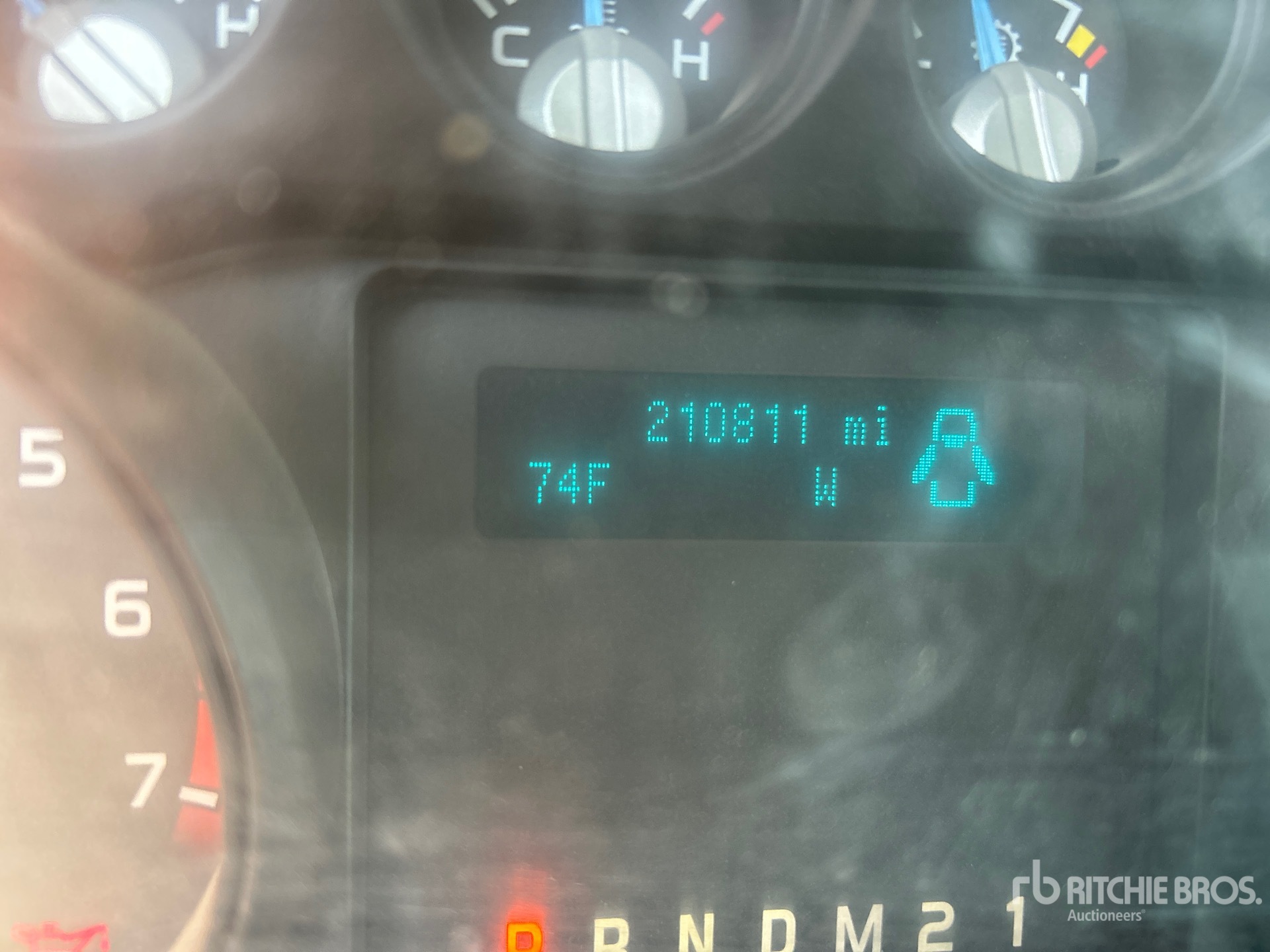 General Appearance with Hour Meter / Odometer