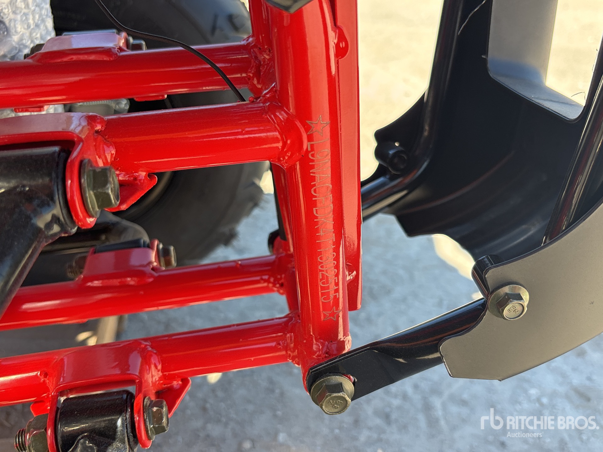 General Appearance with Seriennummer / FIN