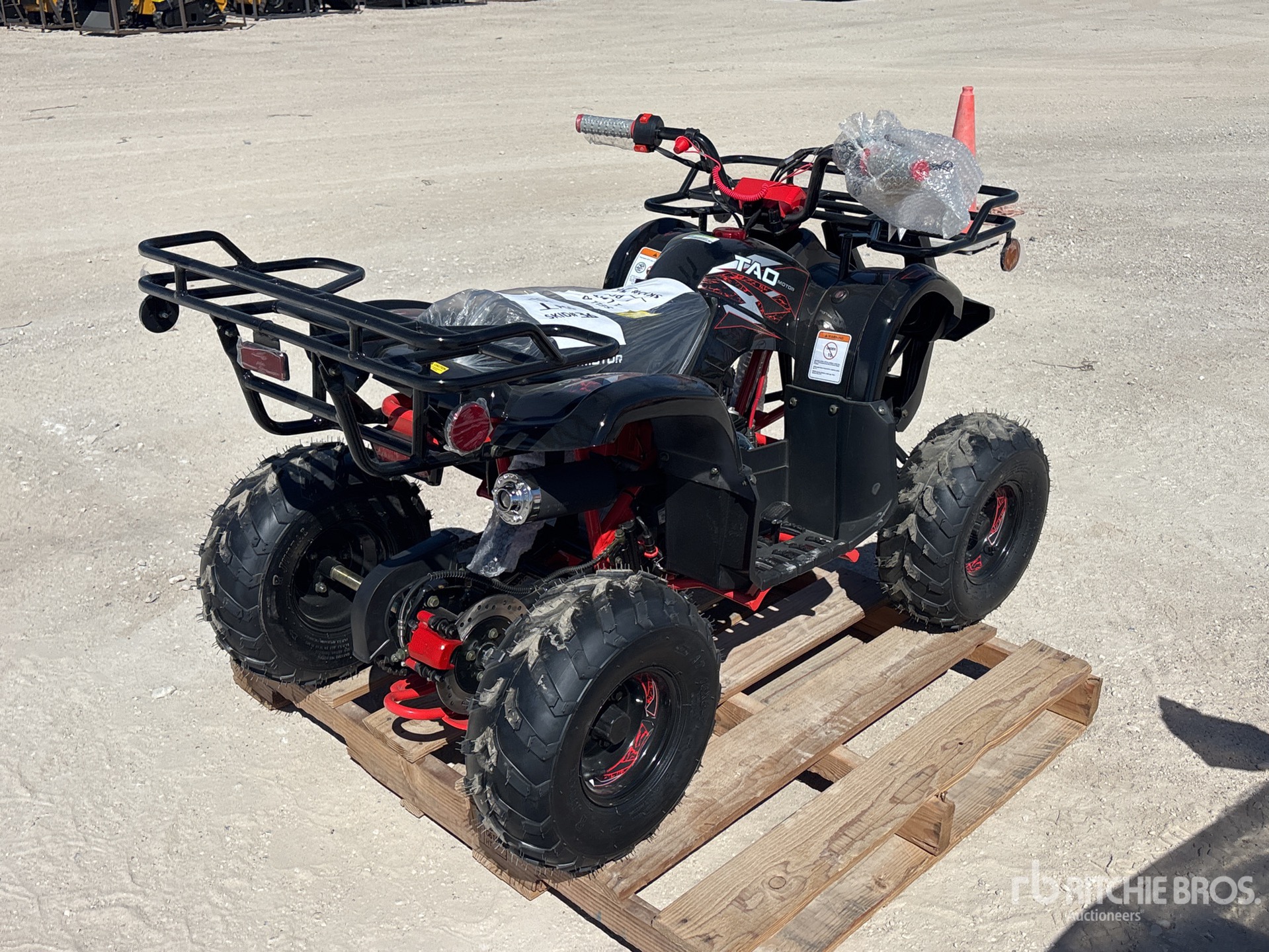 General Appearance with Bild, Ecke hinten rechts