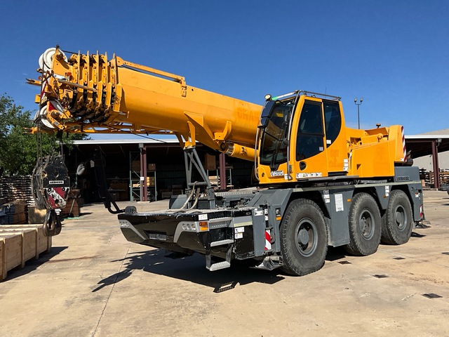 2014 (unverified) Liebherr LTC1045-3.1 50 ton 6x6x6 All Terrain Crane