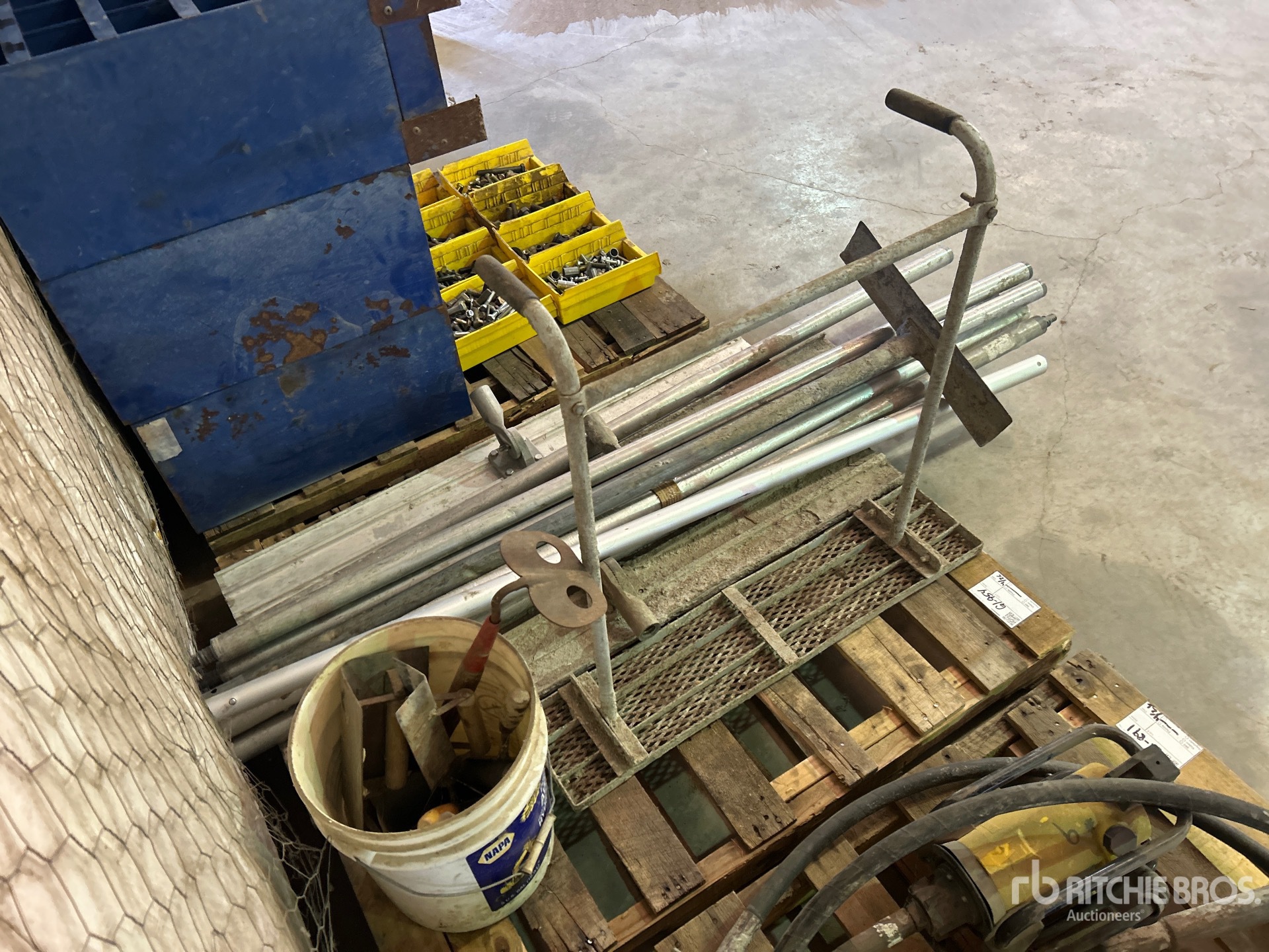 General Appearance with Imagen: esquina trasera derecha