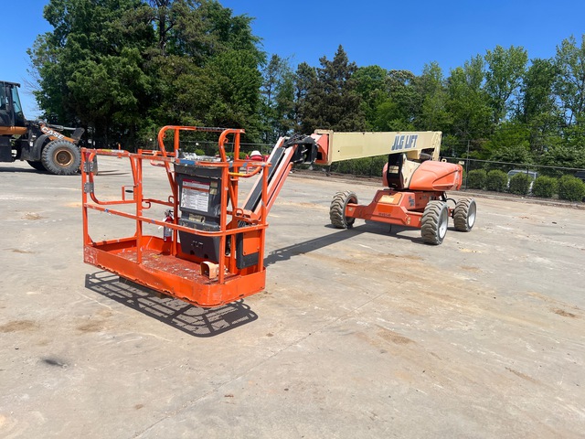 2013 JLG M600JP 4WD Hybrid Telescopic Boom Lift