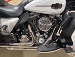 Engine with Engine - Right Side