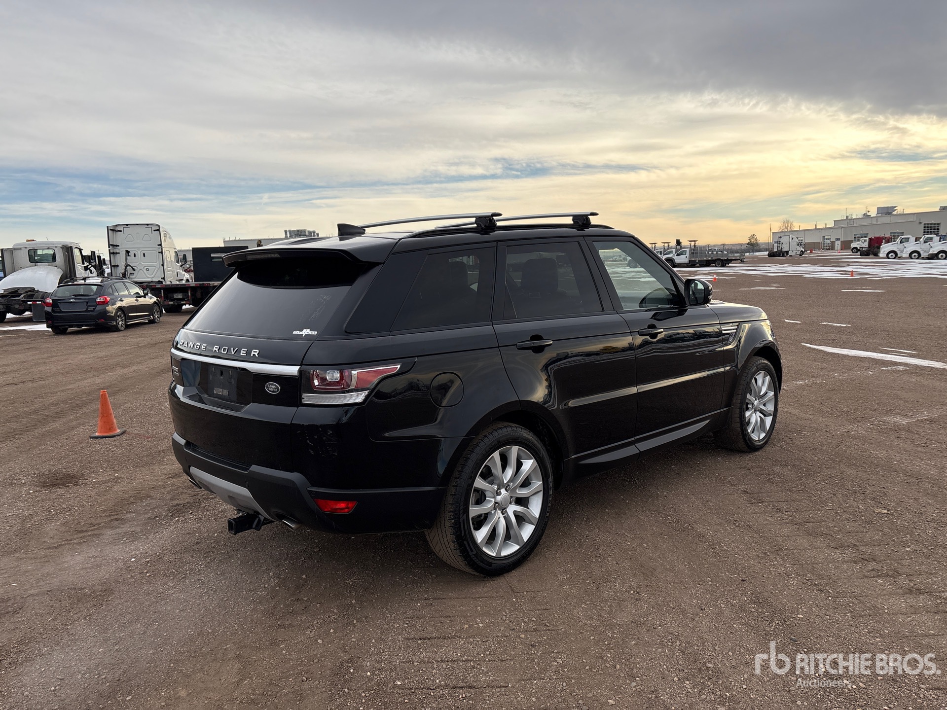 General Appearance with Bild, Ecke hinten rechts