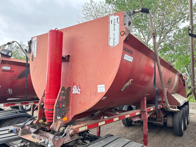 2008 Clement Rockstar 28 ft Tri/A Quarter Frame End Dump Trailer 2008 Clement Rockstar 28 ft Tri/A Quarter Frame End Dump Trailer
